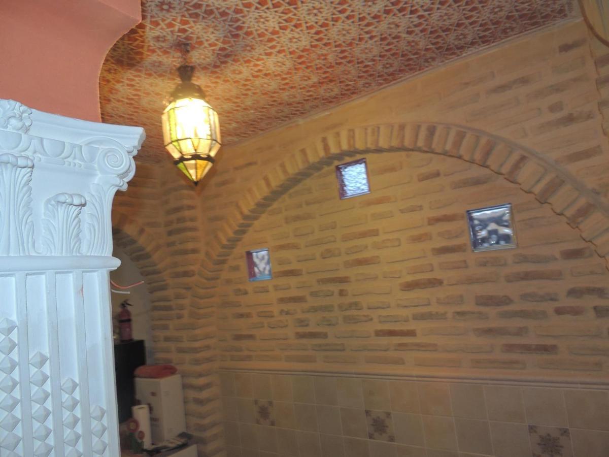 Casa Marhaba - Welcome Sevilla Eksteriør billede