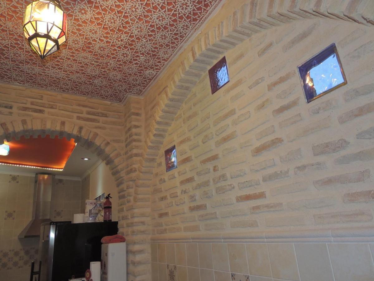 Casa Marhaba - Welcome Sevilla Eksteriør billede
