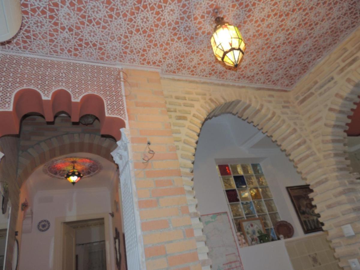 Casa Marhaba - Welcome Sevilla Eksteriør billede