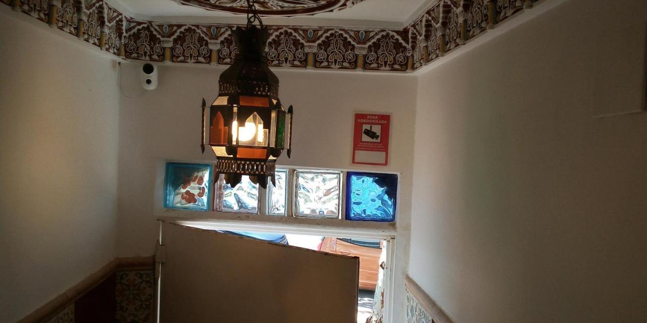 Casa Marhaba - Welcome Sevilla Eksteriør billede