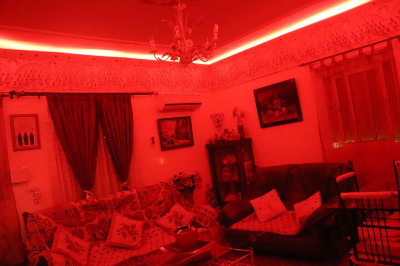 Casa Marhaba - Welcome Sevilla Eksteriør billede