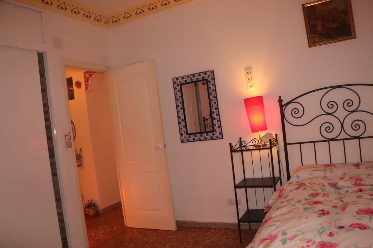 Casa Marhaba - Welcome Sevilla Eksteriør billede