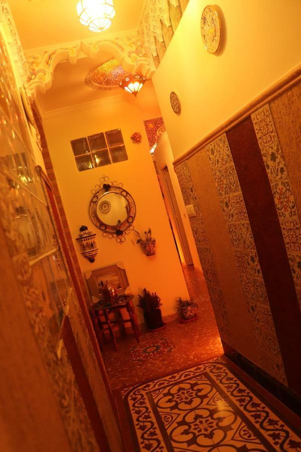 Casa Marhaba - Welcome Sevilla Eksteriør billede