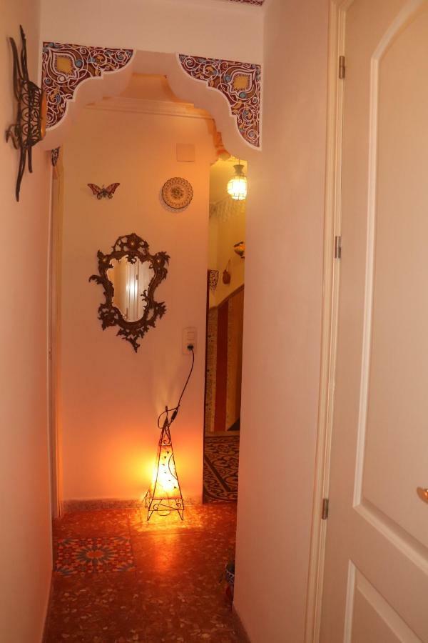 Casa Marhaba - Welcome Sevilla Eksteriør billede